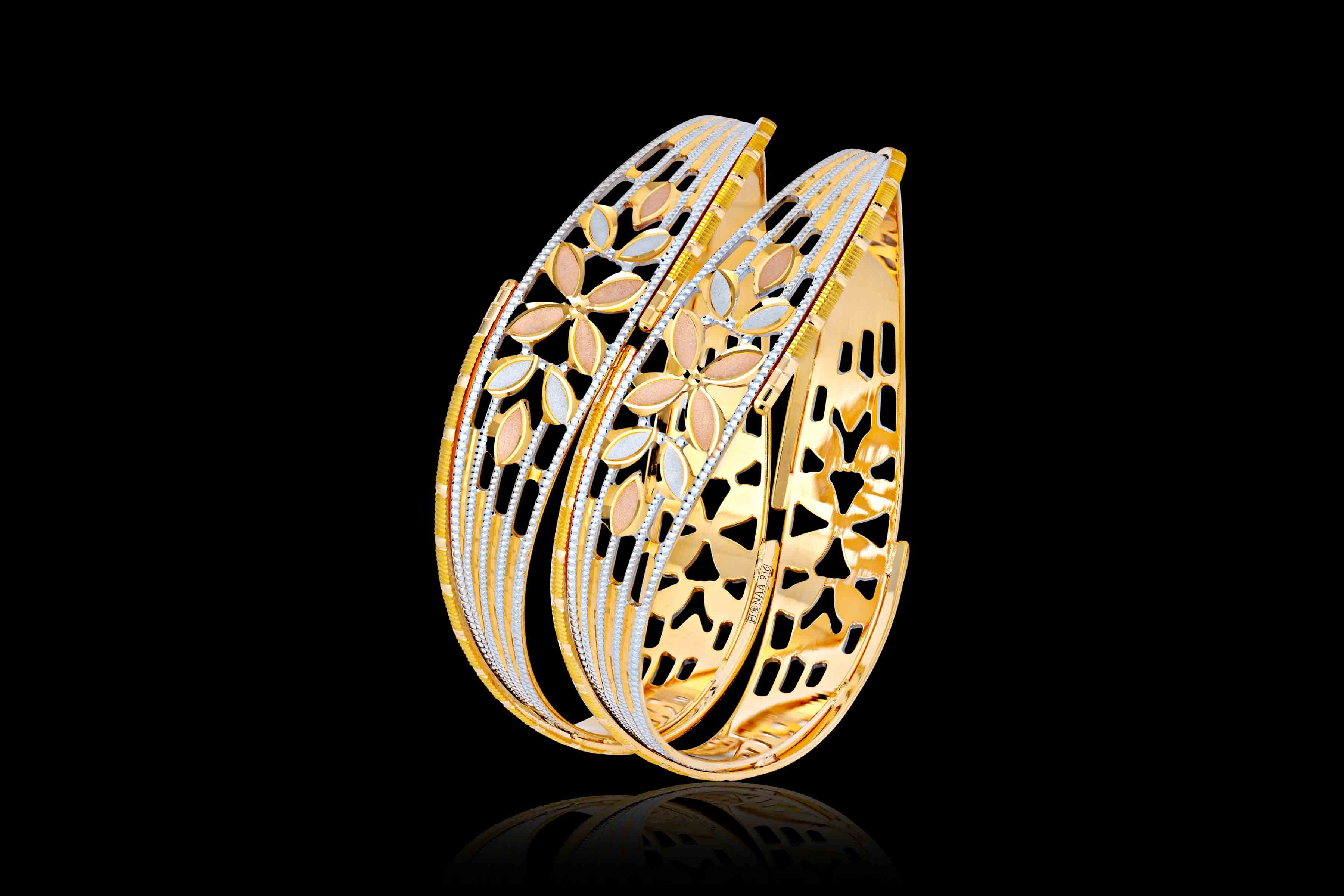 Fionaa Gold Venus Plus Bangle Collection